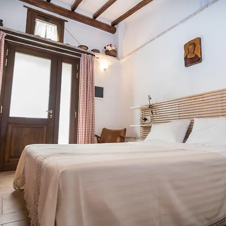 カンティコ デレ クリチャー ベッド・アンド・ブレックファスト 3*