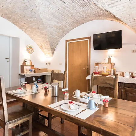 칸티코 델르 크리처 3*