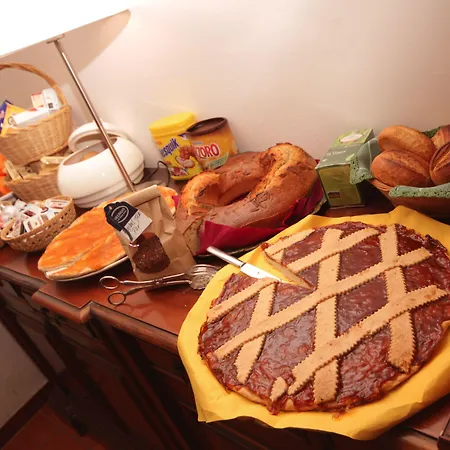 カンティコ デレ クリチャー 3* アッシジ