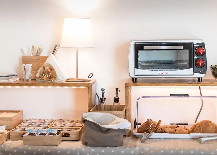 Cantico Delle Creature Couette-café 3*